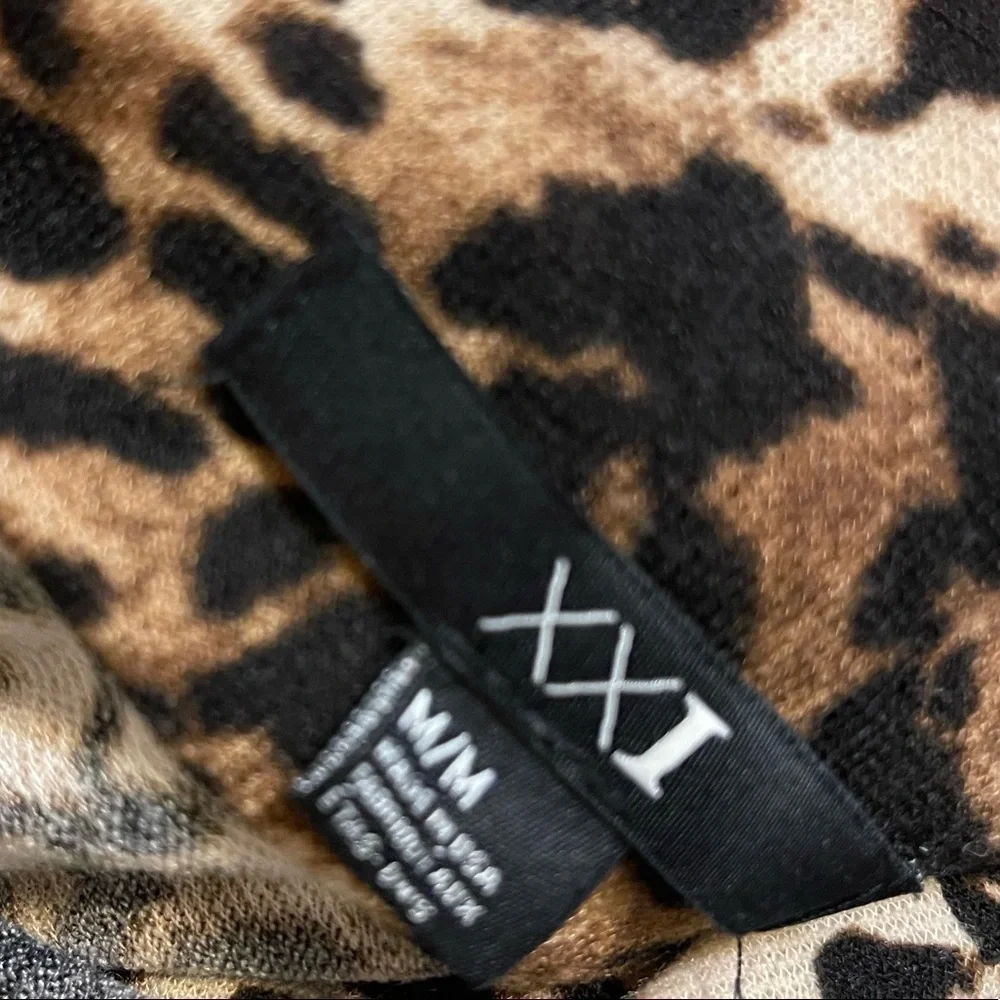 XXI Leopard jacket size medium EUC