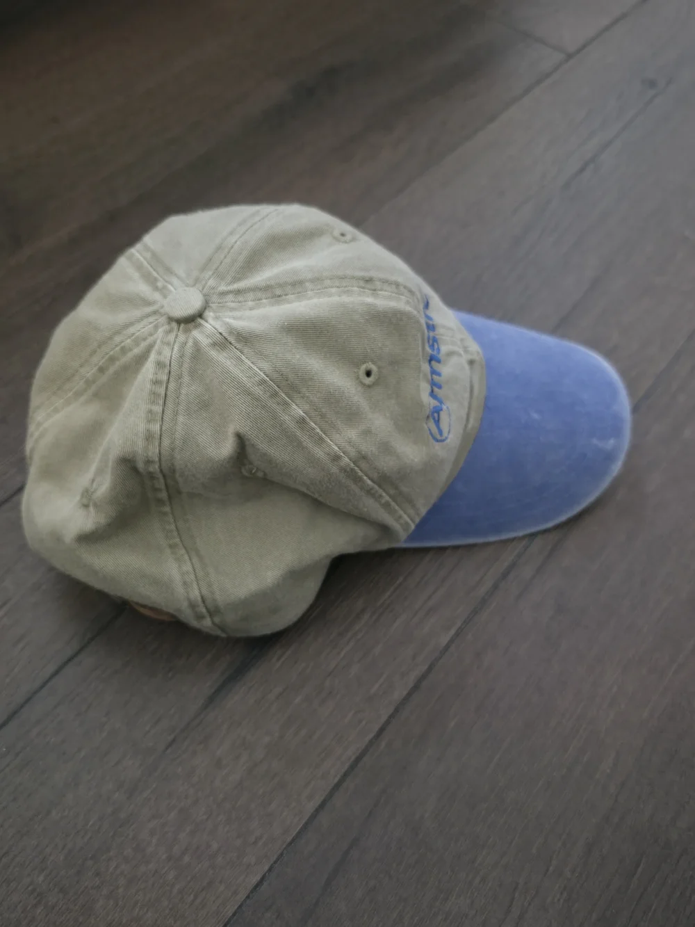 Armstrong curved embroidered