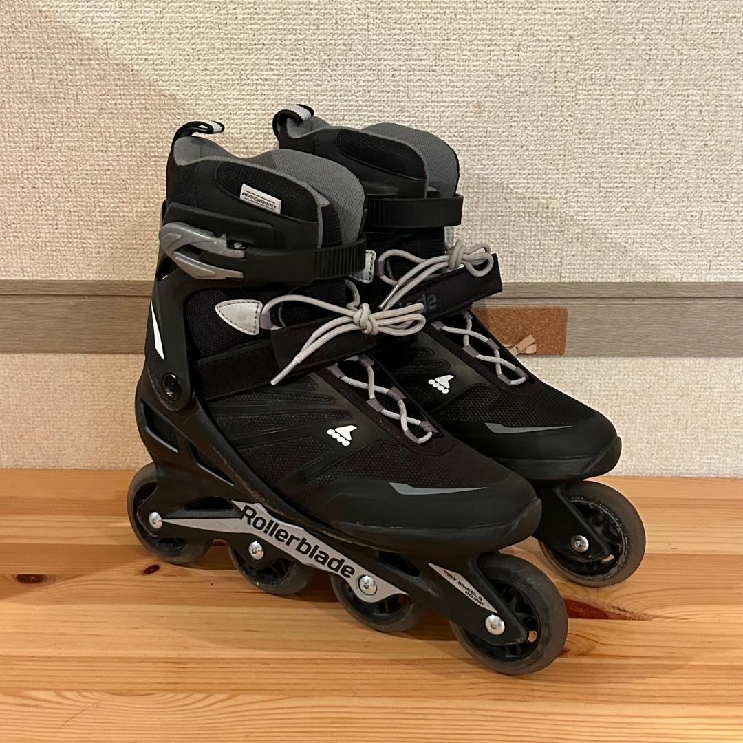 Excellent condition Rollerblade ZETRABLADE 27cm with protectors